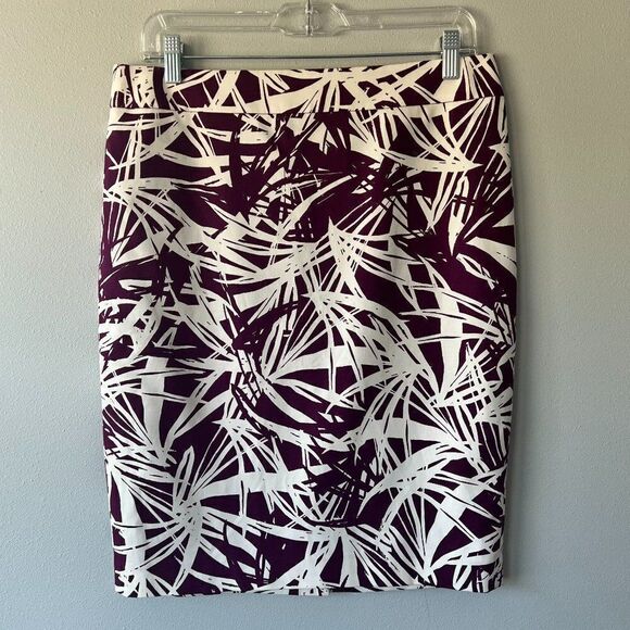 Ann Taylor LOFT Tropical Leaf Print Pencil Skirt Size 10 - Picture 1 of 5